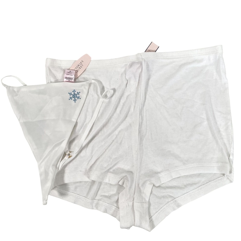 Victorias Secret 2 Piece Set Womens Medium Boxer Shorts V String Panty NWT White
